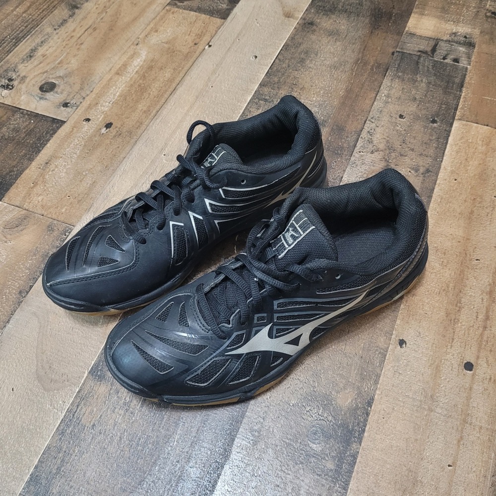Mizuno Volleyball Women Indoor Court Sneakers Athletic Black Silver Size 10